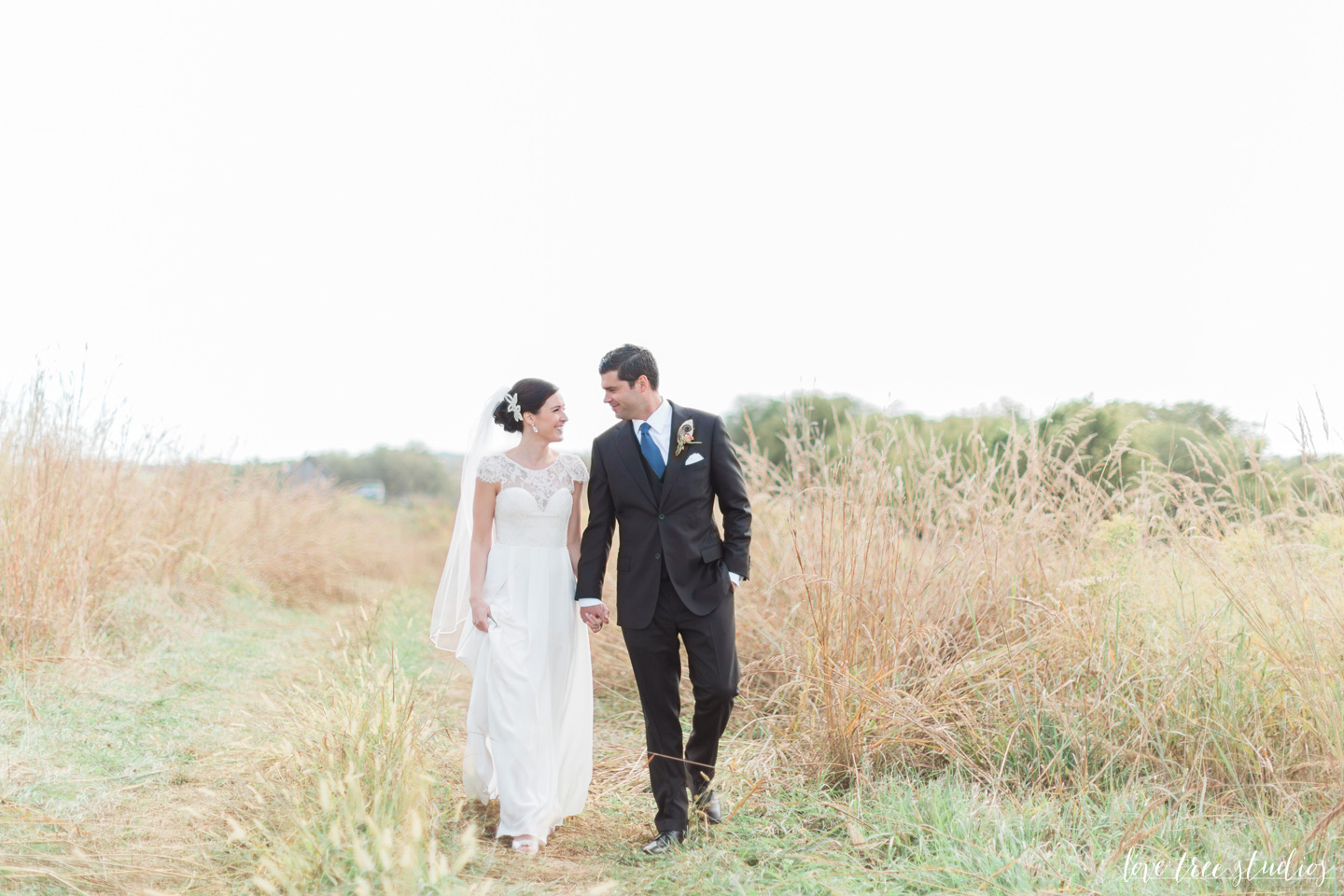 bride and groom portraits