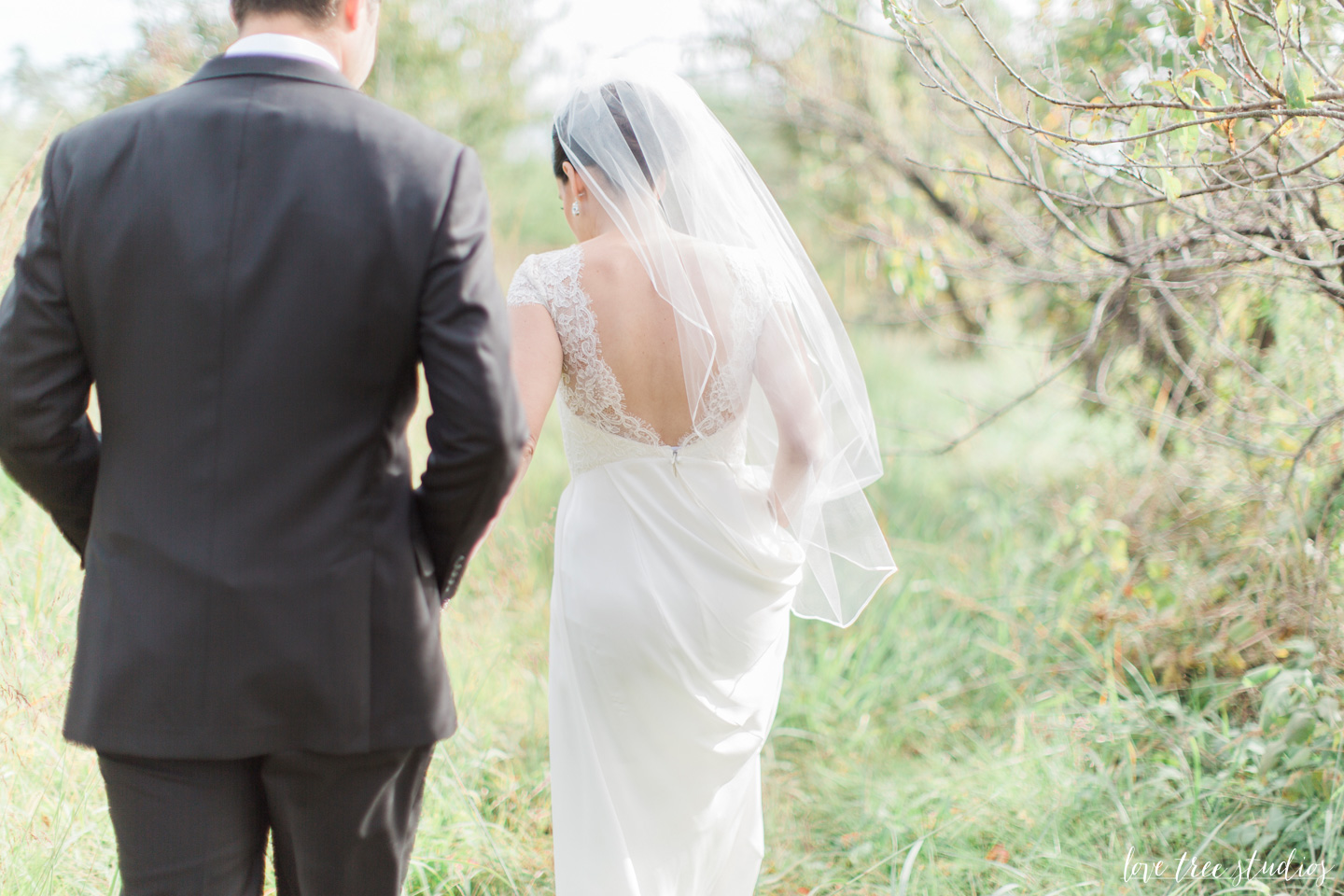 bride and groom portraits