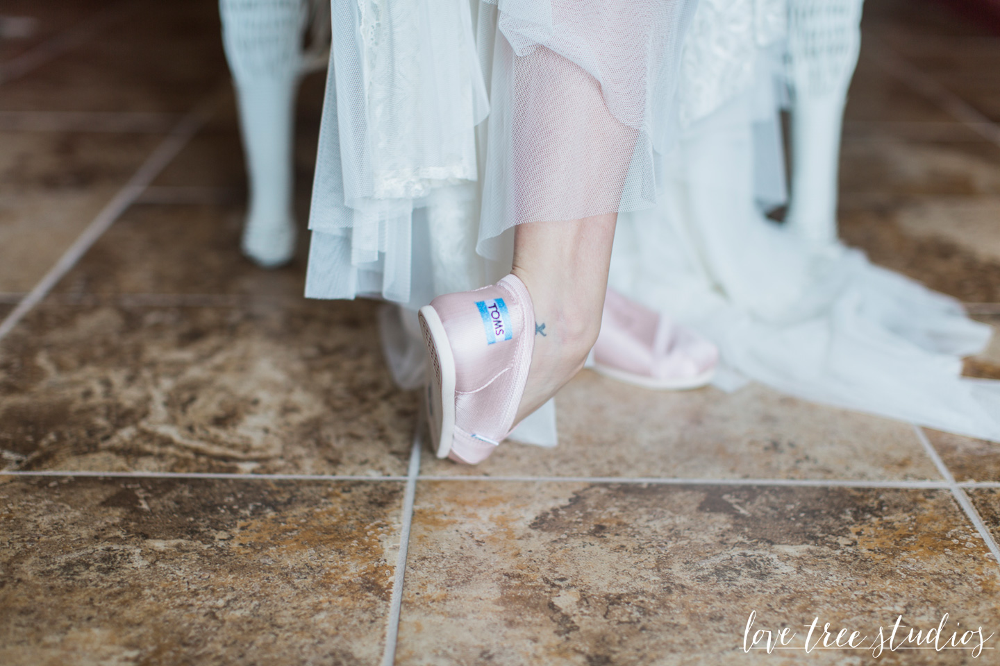 love tree studios destination wedding north carolina