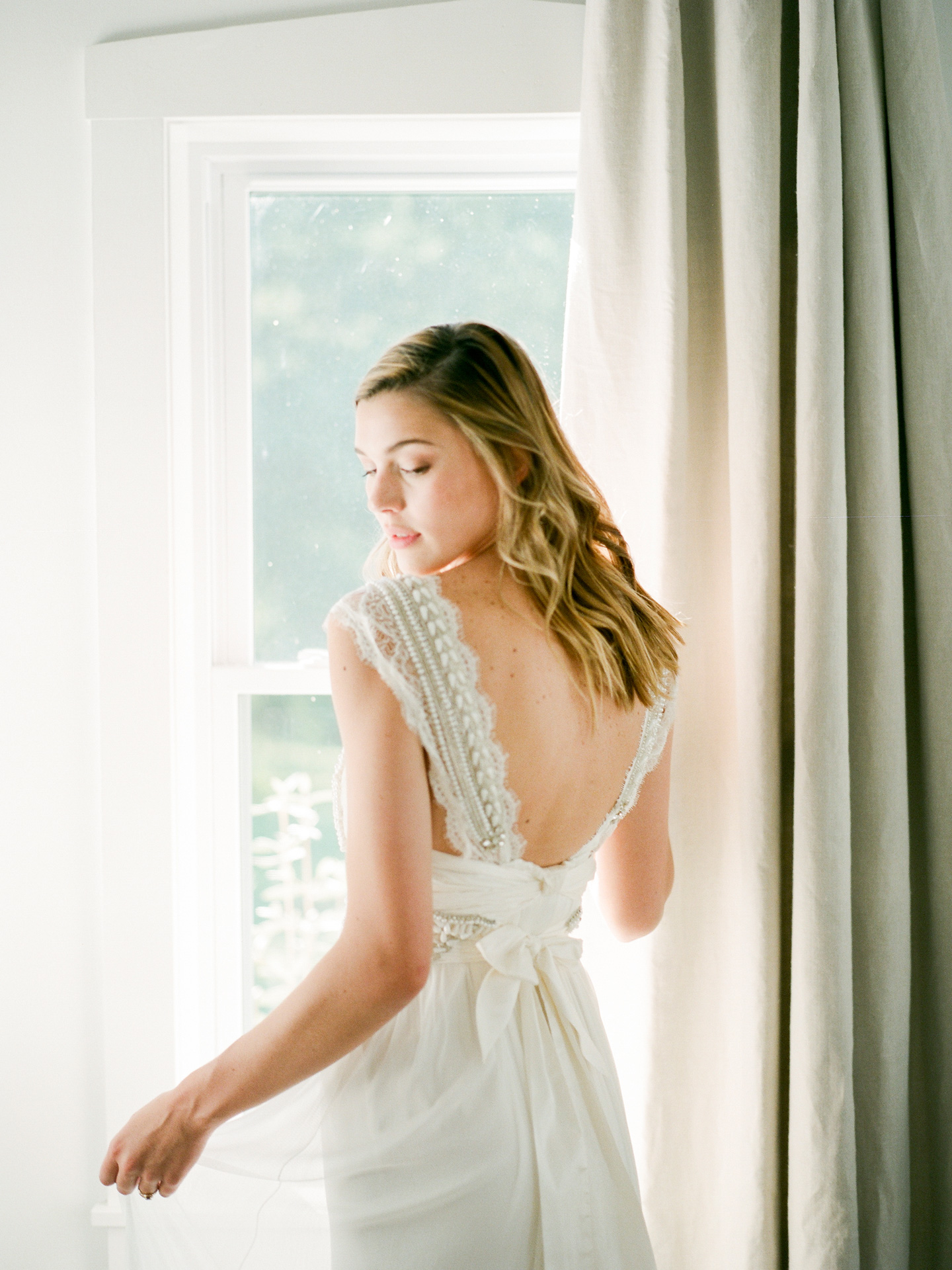bridal cottage, bride, laughing, getting ready, love tree studios, anna campbell bridals