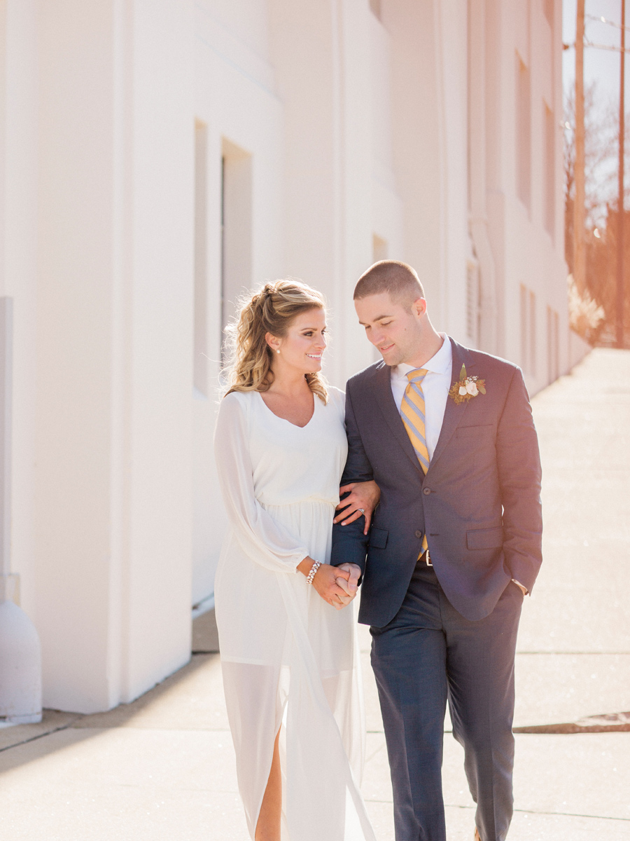 A beautiful intimate courthouse wedding in Missouri by elopement photographer Love Tree Studios.