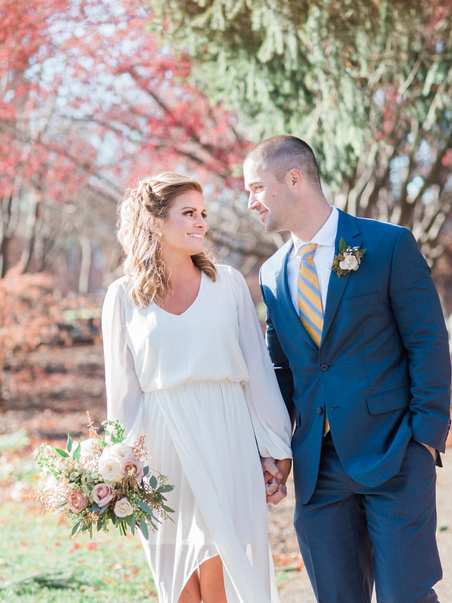 A beautiful intimate courthouse wedding in Missouri by elopement photographer Love Tree Studios.