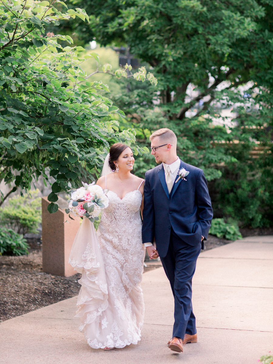 A beautiful wedding by Love Tree Studios at the Carnahan Memorial Garden in Jefferson City, Missouri.