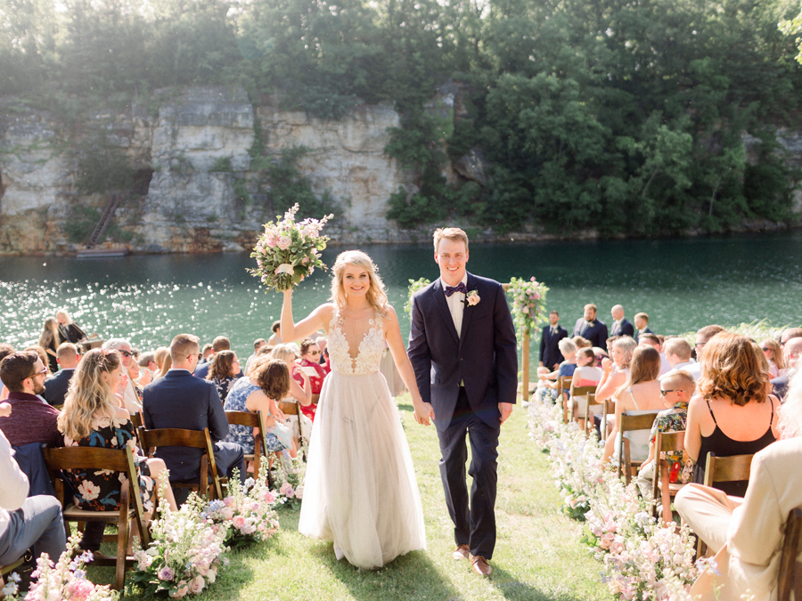 A wedding at Wildcliff Weddings & Events in Blackwater, Missouri by fine art wedding photographer Love Tree Studios.