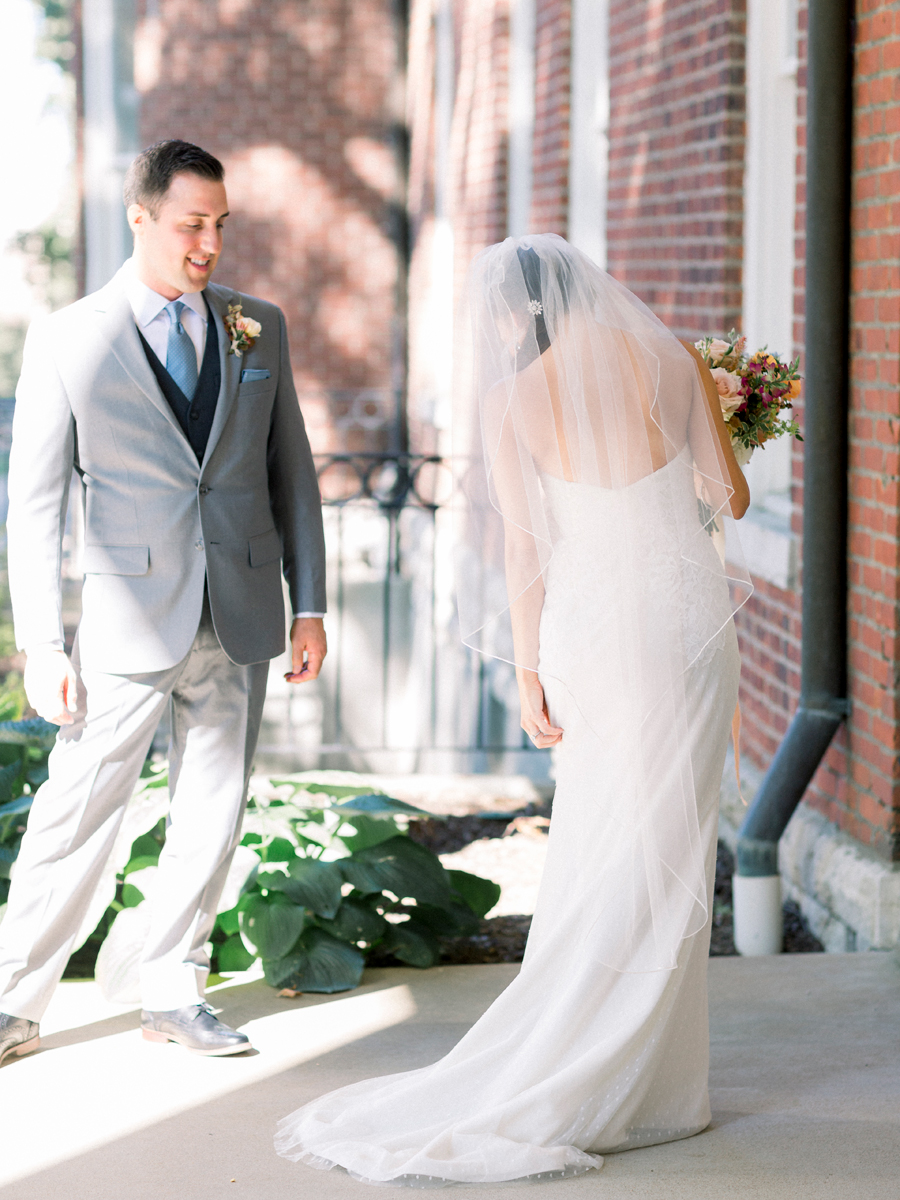 A country club wedding in Columbia, Missouri.