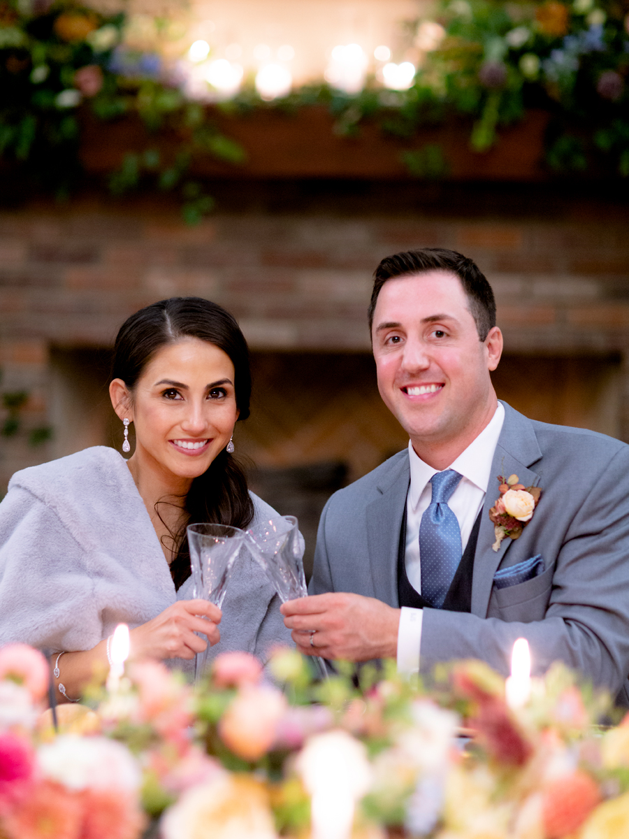 A country club wedding in Columbia, Missouri by Love Tree Studios