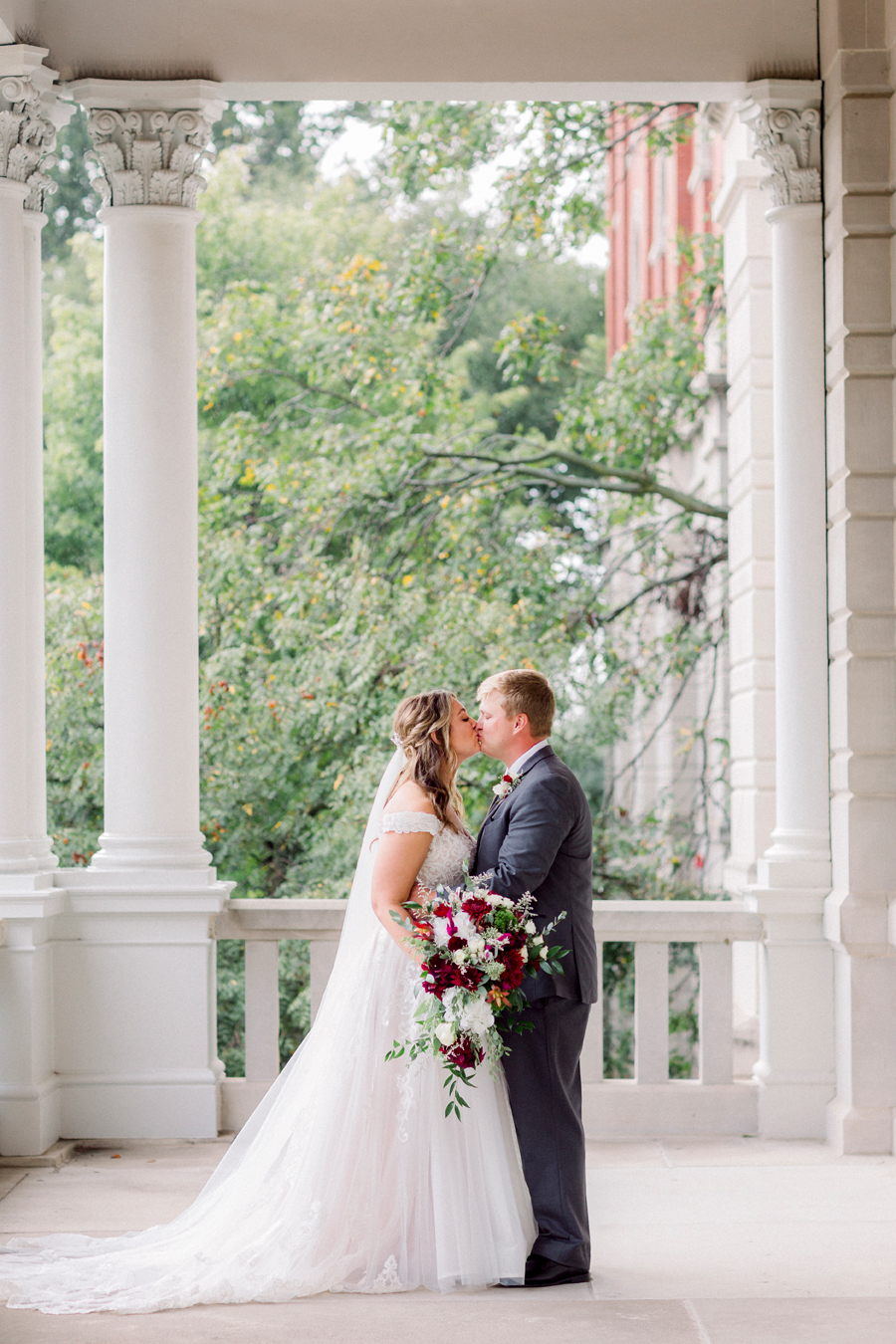 A beautiful wedding in Columbia, Missouri by Love Tree Studios