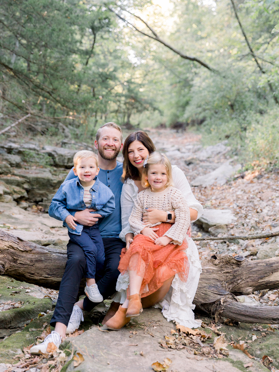 Hallsville Missouri Family Photographer Love Tree Studios captures a beautiful family session.