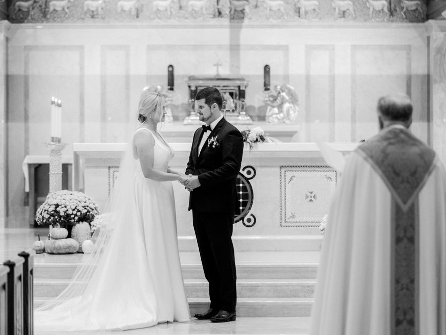 Love Tree Studios photographs a beautiful wedding in St. James Cathedral during a Jefferson City, Missouri wedding.