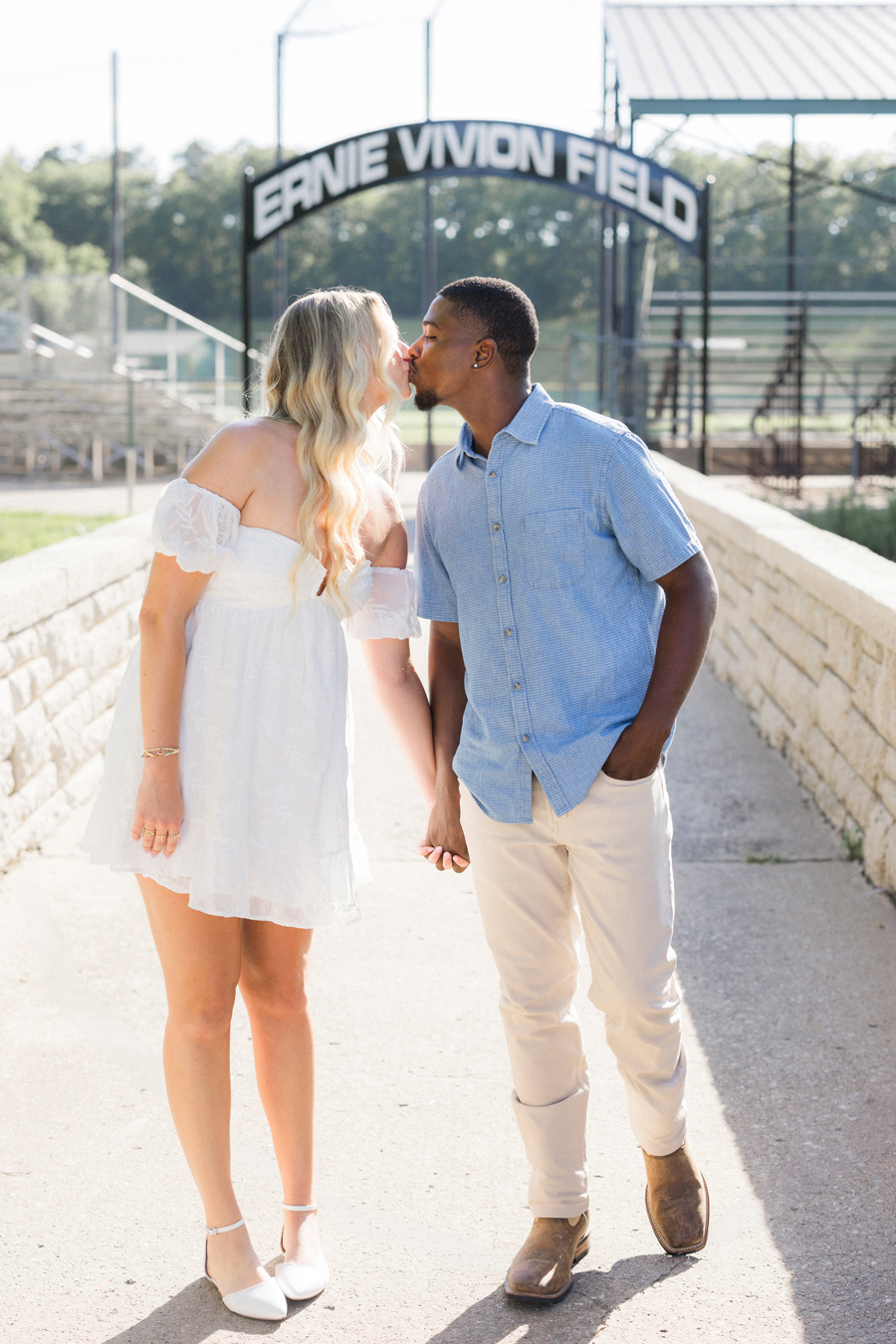 A jefferson city engagement session by Love Tree Studios.