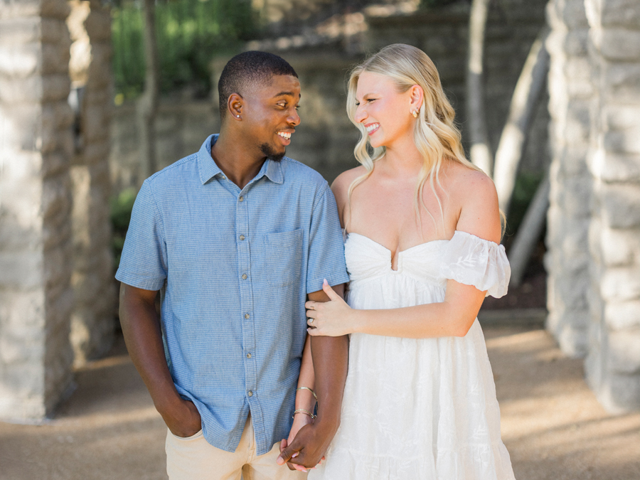 A jefferson city engagement session by Love Tree Studios.