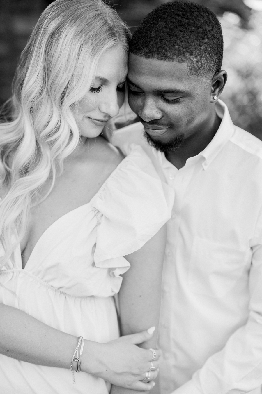 A jefferson city engagement session by Love Tree Studios.