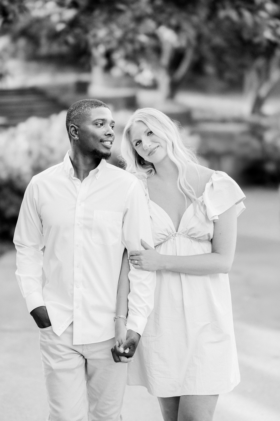 A jefferson city engagement session by Love Tree Studios.