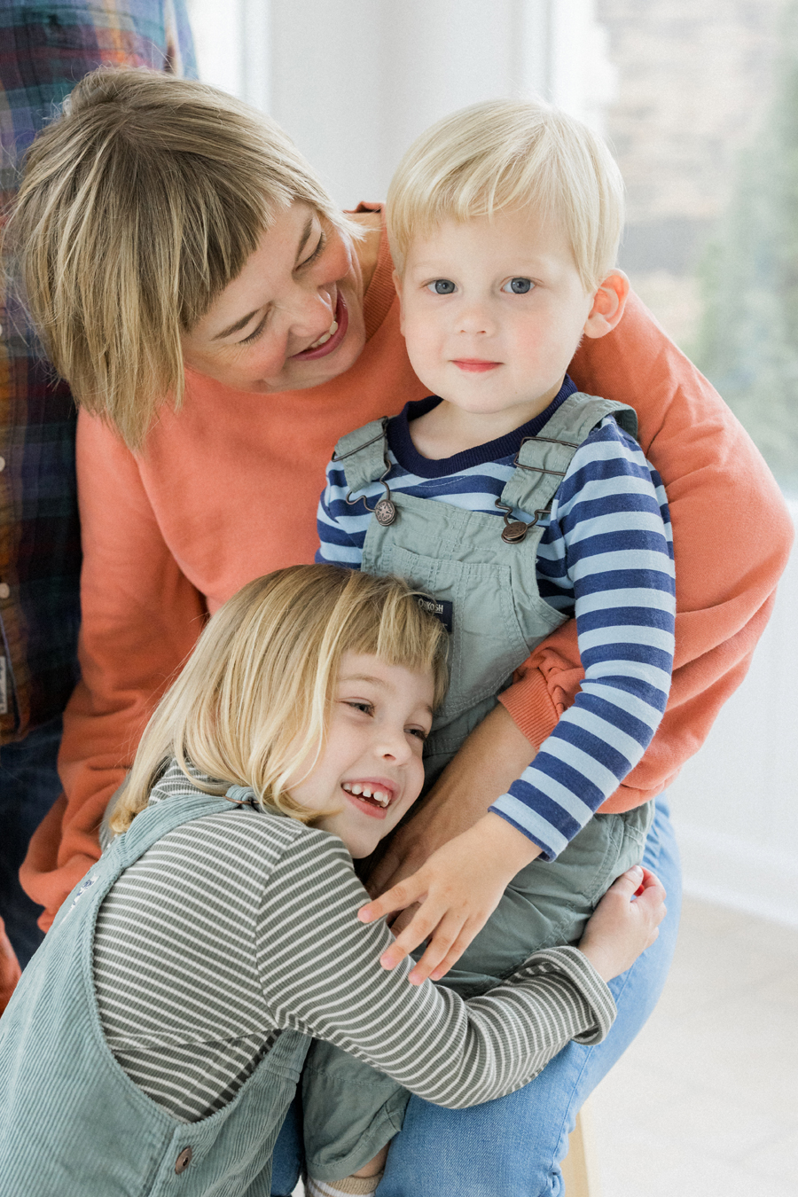 Heartfelt studio family portrait fun with the Hansum family at Love Tree Studios.