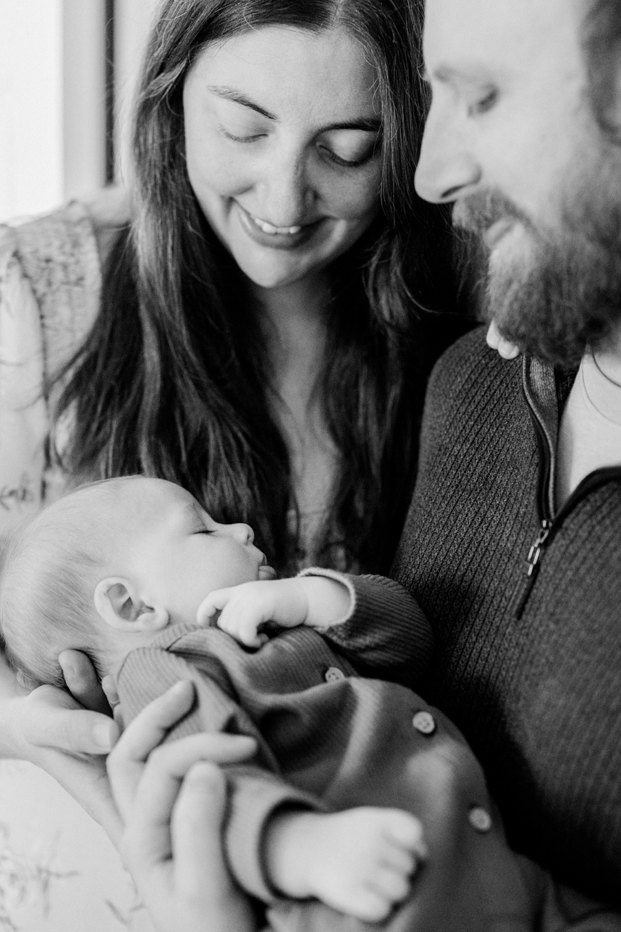 Tender family moment with baby Corbin Wesley and parents in their Columbia, MO home, photographed by Love Tree Studios