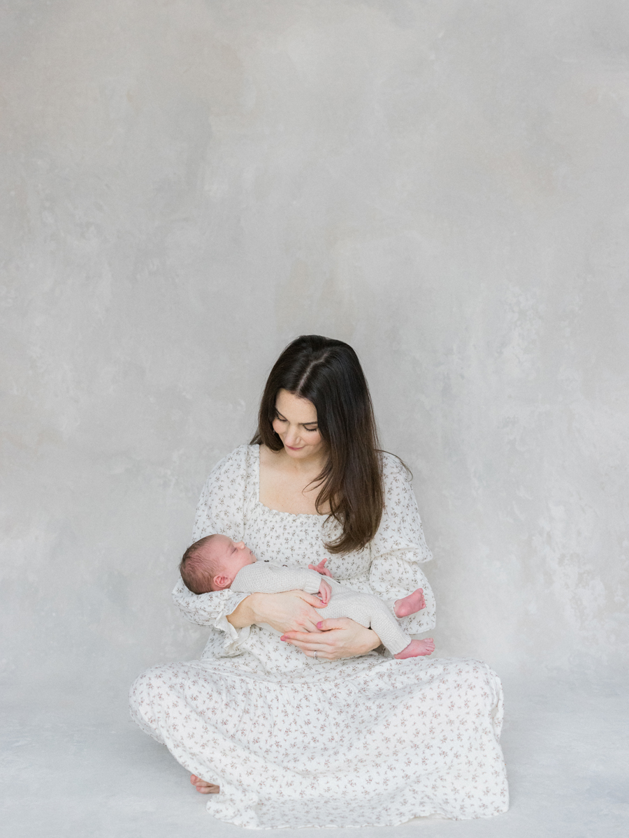 Love Tree Studios captures a classic and timeless newborn portrait of baby Harry in Columbia Missouri.